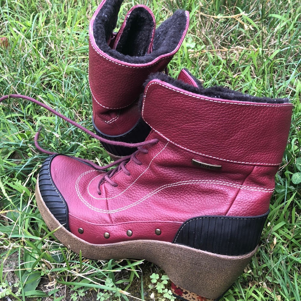 Jambo Boots - SO CUTE and unique. Leather
